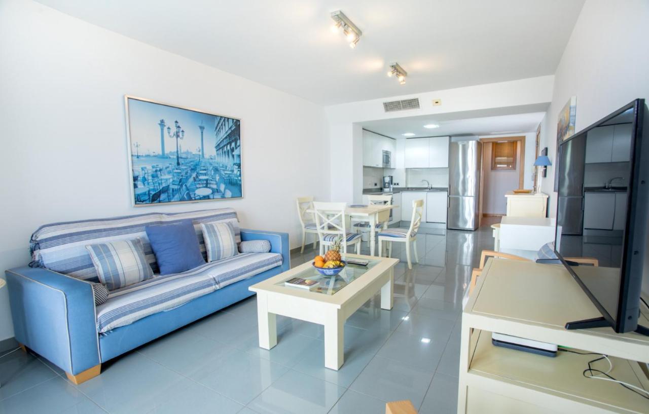 Great Balcony Over Blue Sea By Canariasgetaway Las Palmas de Gran Canaria Extérieur photo