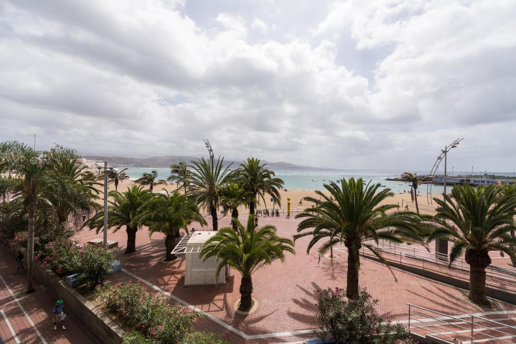 Great Balcony Over Blue Sea By Canariasgetaway Las Palmas de Gran Canaria Extérieur photo